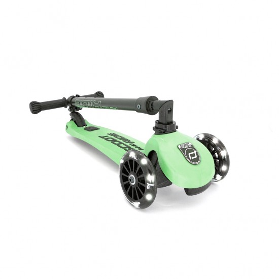 Scoot and Ride Skrejritenis HighwayKick 3 LED Kiwi