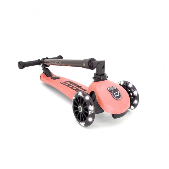 Scoot and Ride Skrejritenis HighwayKick 3 LED Peach