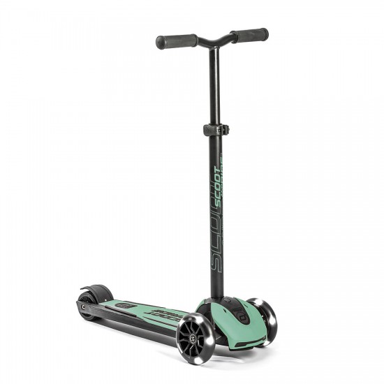 Scoot and Ride Skrejritenis HighwayKick 5 LED Forest 