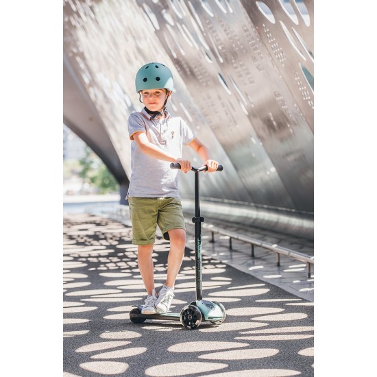 Scoot and Ride Skrejritenis HighwayKick 5 LED Forest 